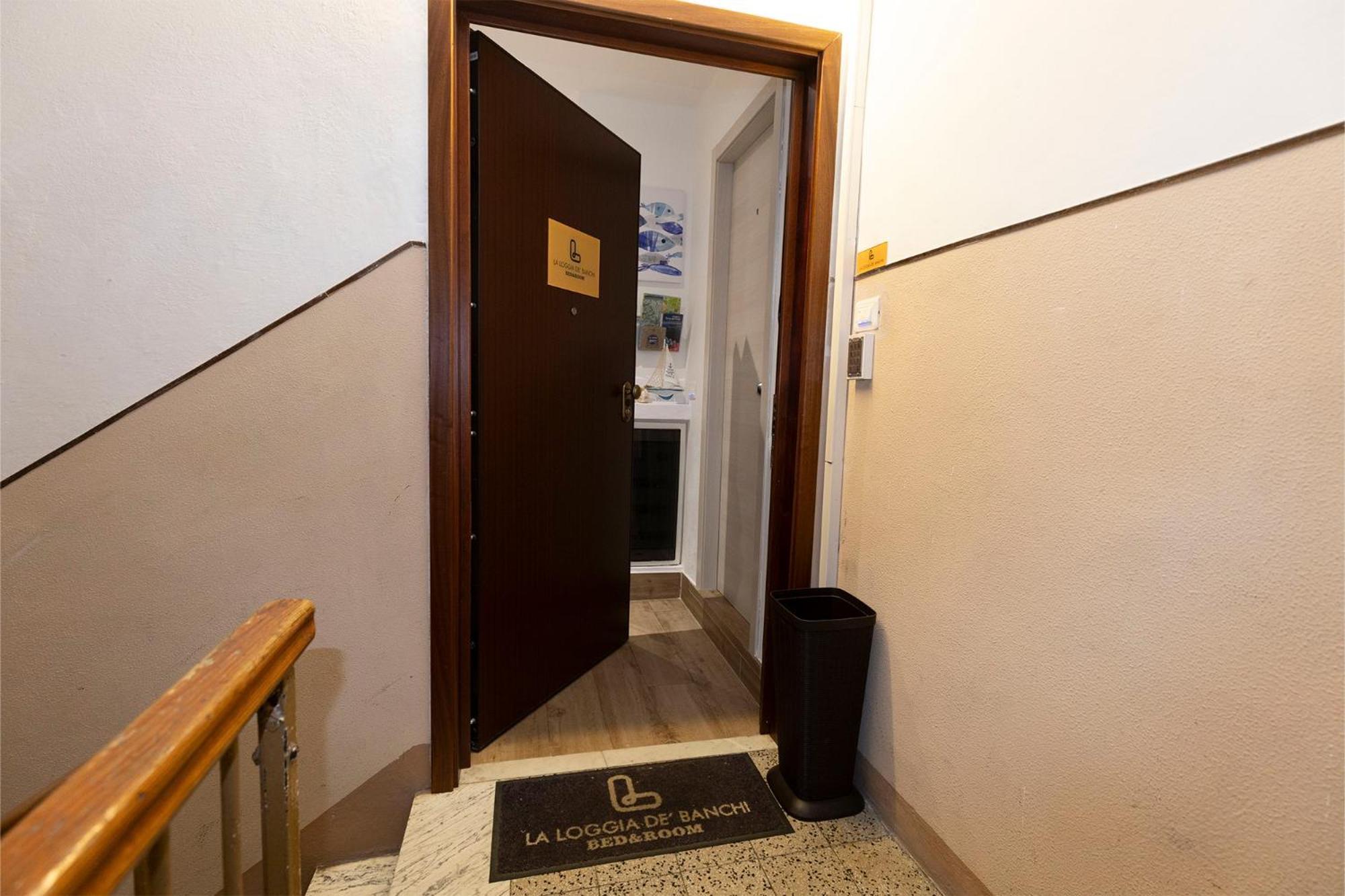 La Loggia De' Banchi * La Spezia